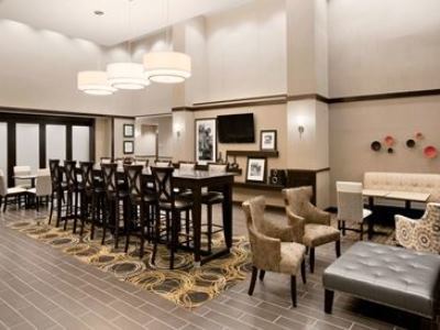 Hotel Hampton & - 3*